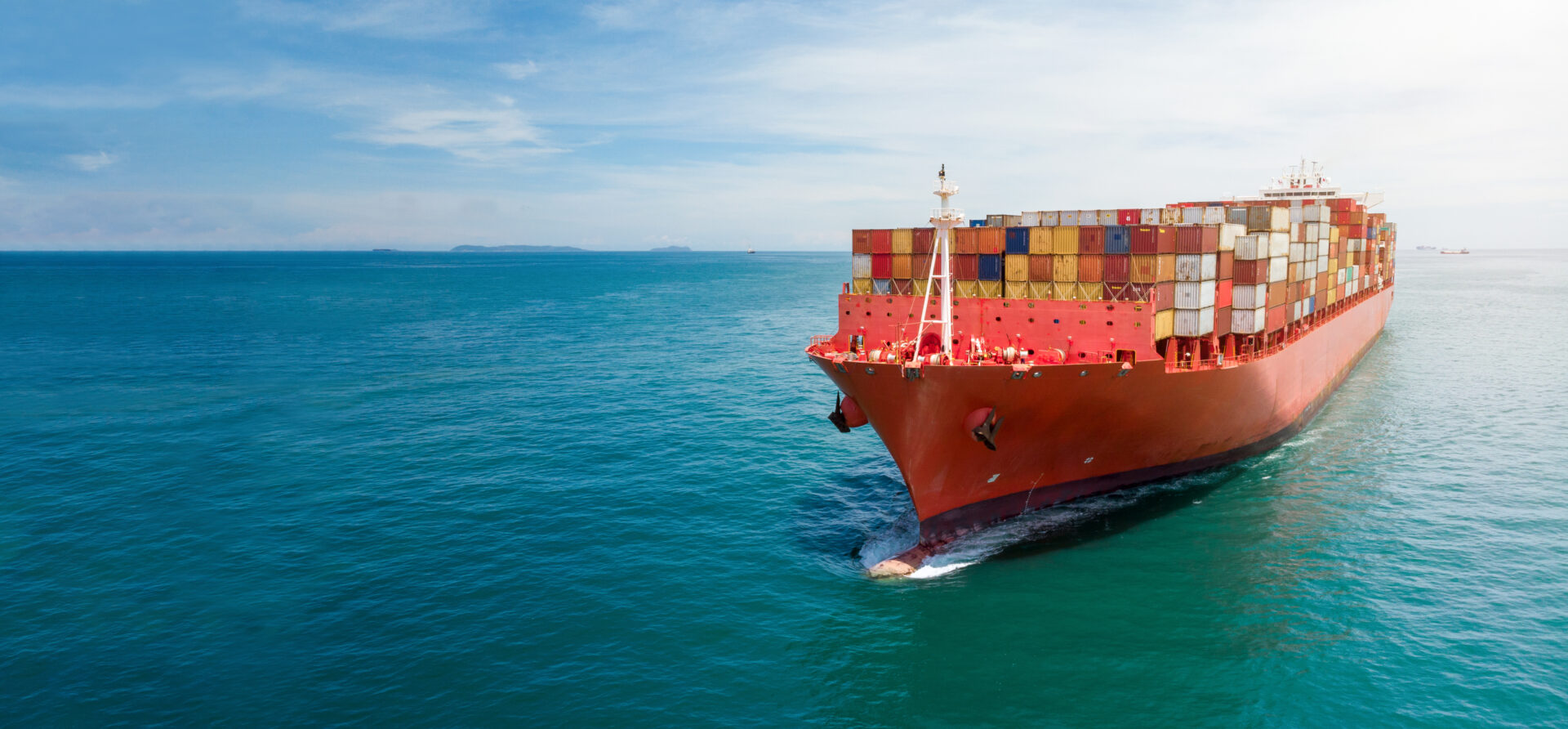 Shipping companies often rely on the expertise of Crew change agent in UK to navigate the logistical